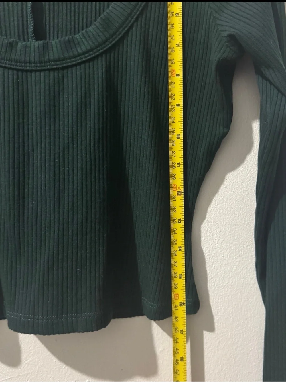 Reformation Paige Rib Knit Crop Top size Medium